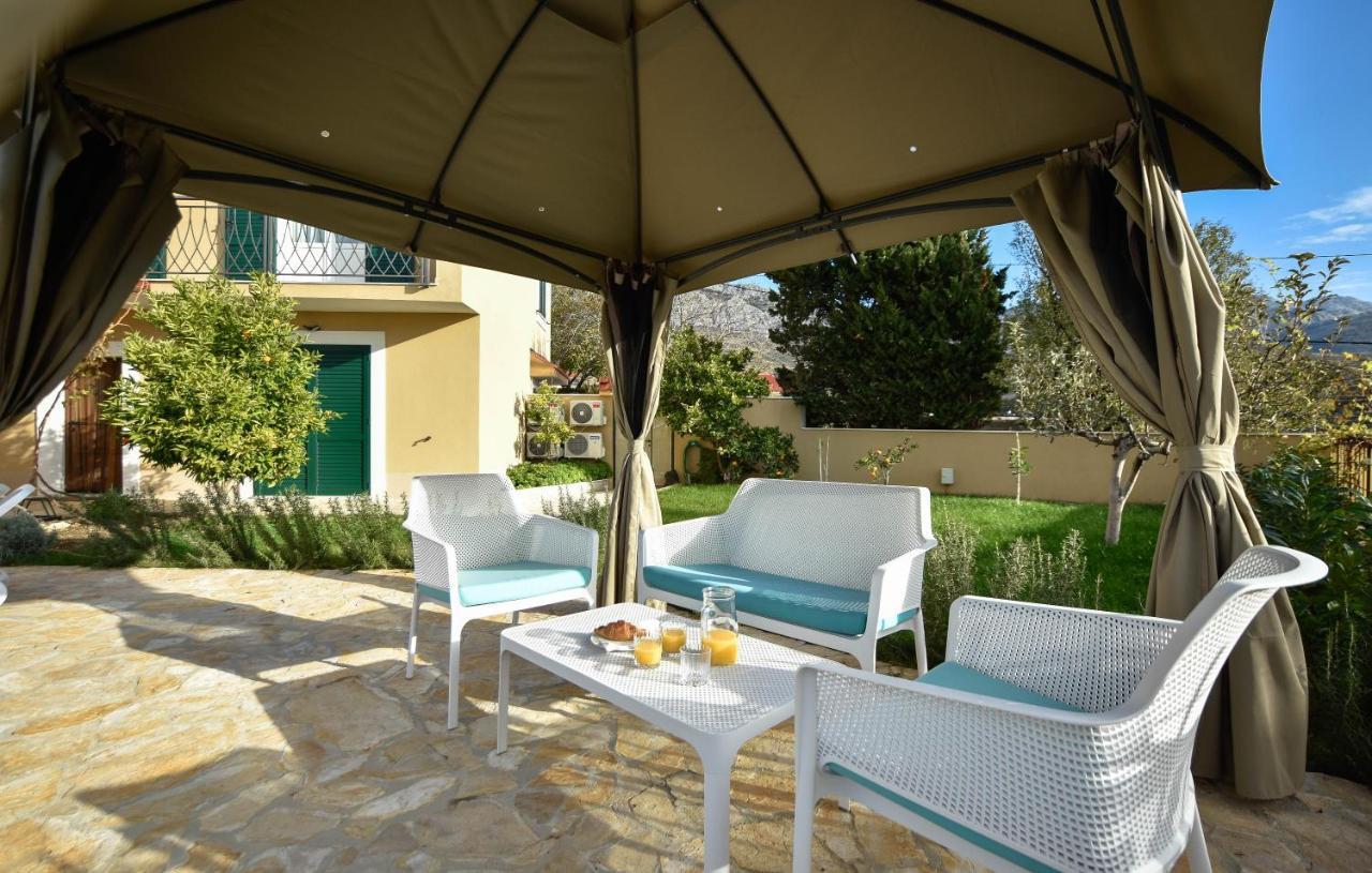 Villa Mater - Luxuriously Equipped Villa With A 15M Long Swimming Pool Žrnovnica Екстериор снимка
