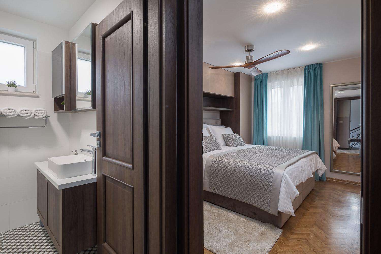Villa Mater - Luxuriously Equipped Villa With A 15M Long Swimming Pool Žrnovnica Екстериор снимка
